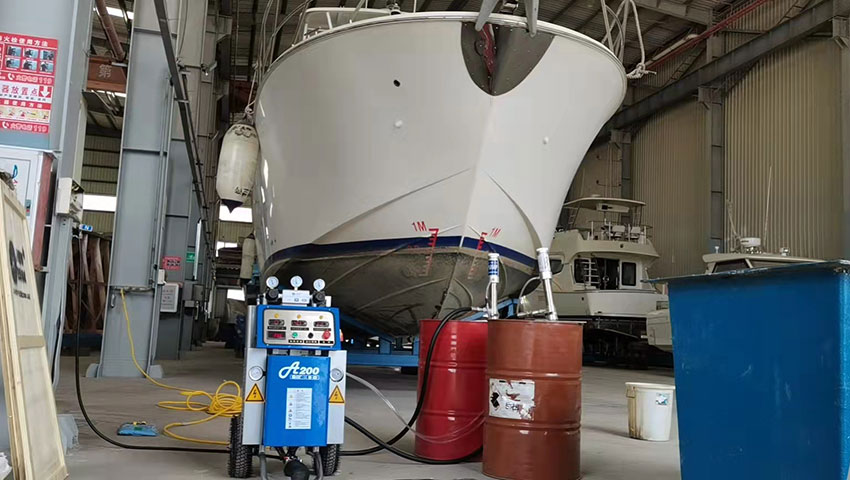 游艇船舱保温防水聚氨酯发泡机-雷竞技ray在线入口